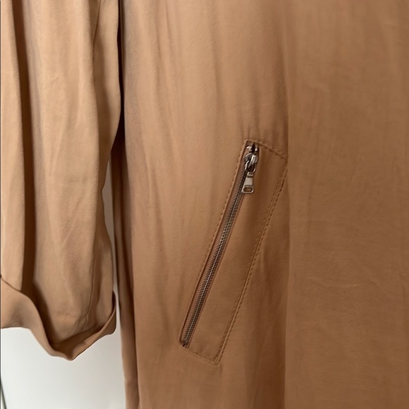 Express Tan Trench Coat - Picture 4 of 4